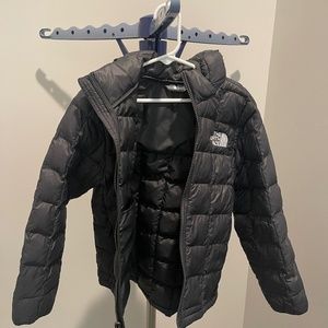 The North Face size 7 boys Jacket
